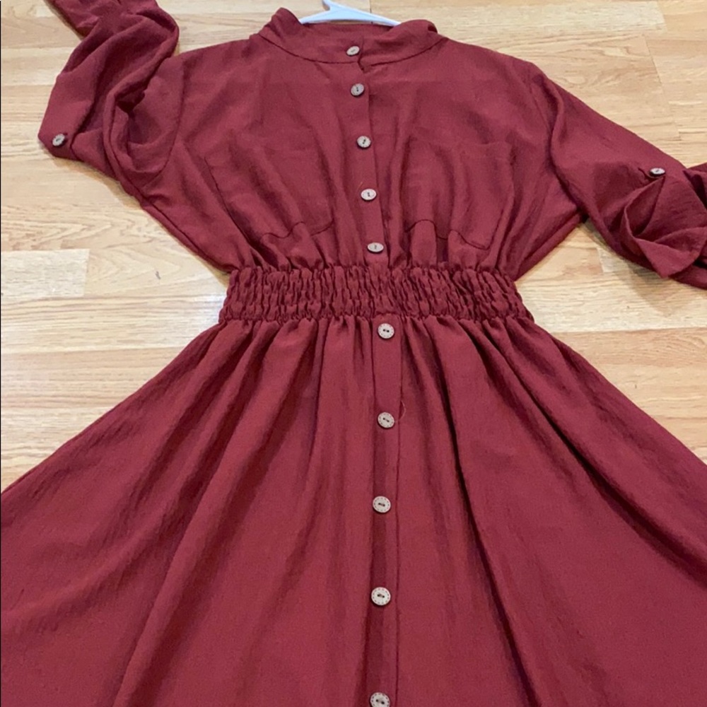 Beautiful dress size L - Picture 2 of 5